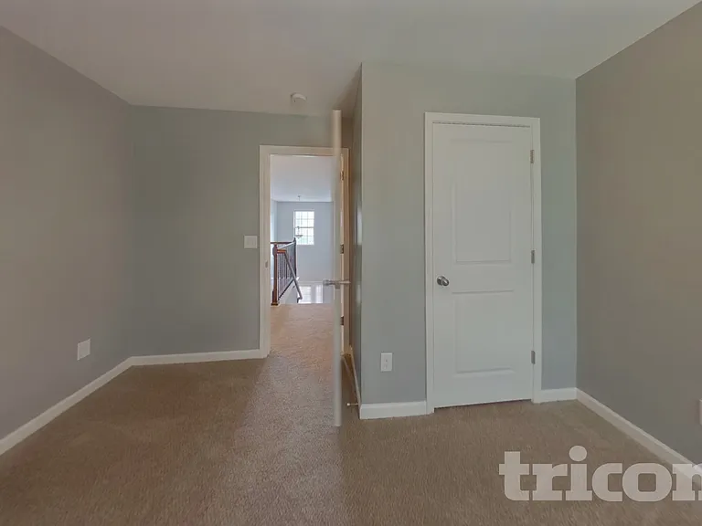 1562 Pressley Ln — Photo 15