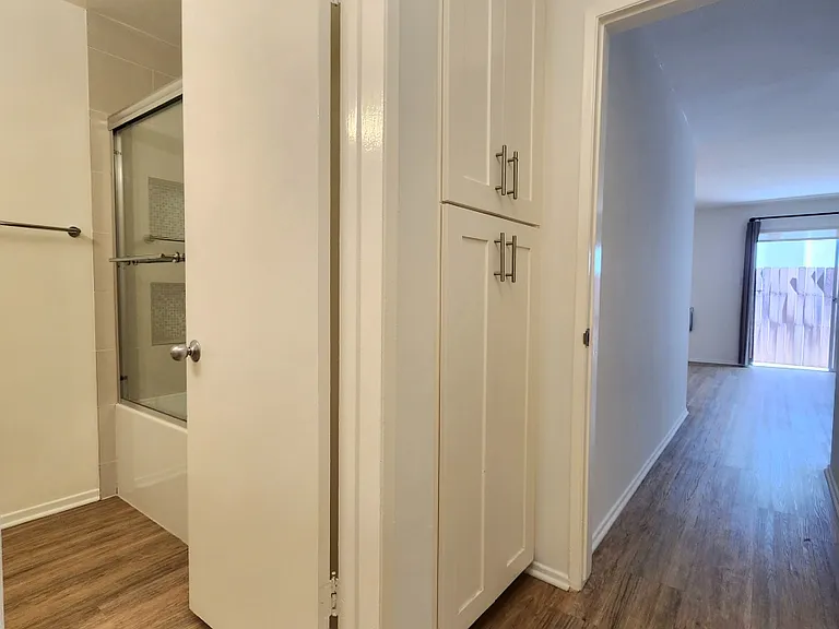 1852 Corinth Ave #5 — Photo 11