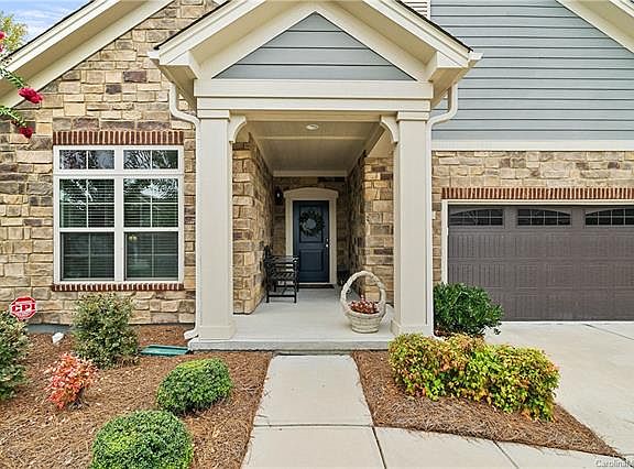 2nd image of 1311 Garden Vista Dr