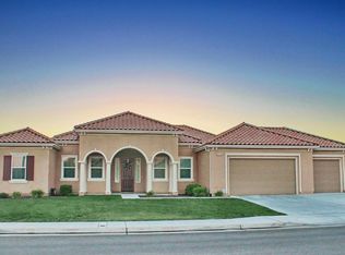 2976 Jasmine Ave, Clovis, CA 93611