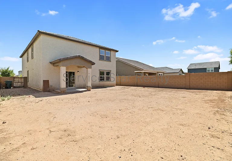 2402 E Alonso Dr — Photo 32