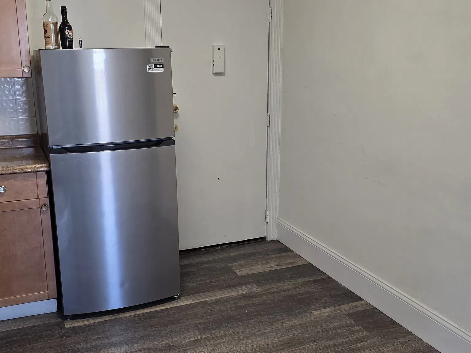 Studio, 350 sqft, $1,850 — Photo 4