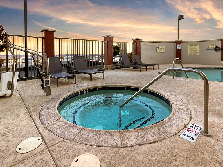 The View at Prescott Valley — Photo 10