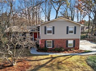 2902 Timberline Rd, Marietta, GA 30062