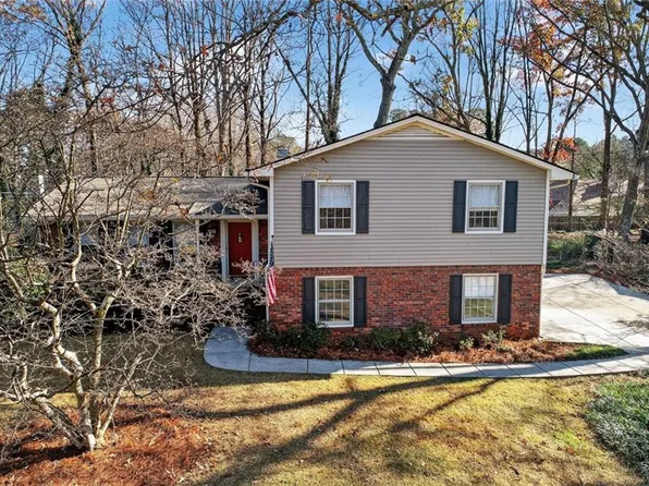 2902 Timberline Rd, Marietta, GA 30062