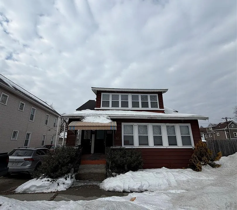 32 Fountain Pl #2