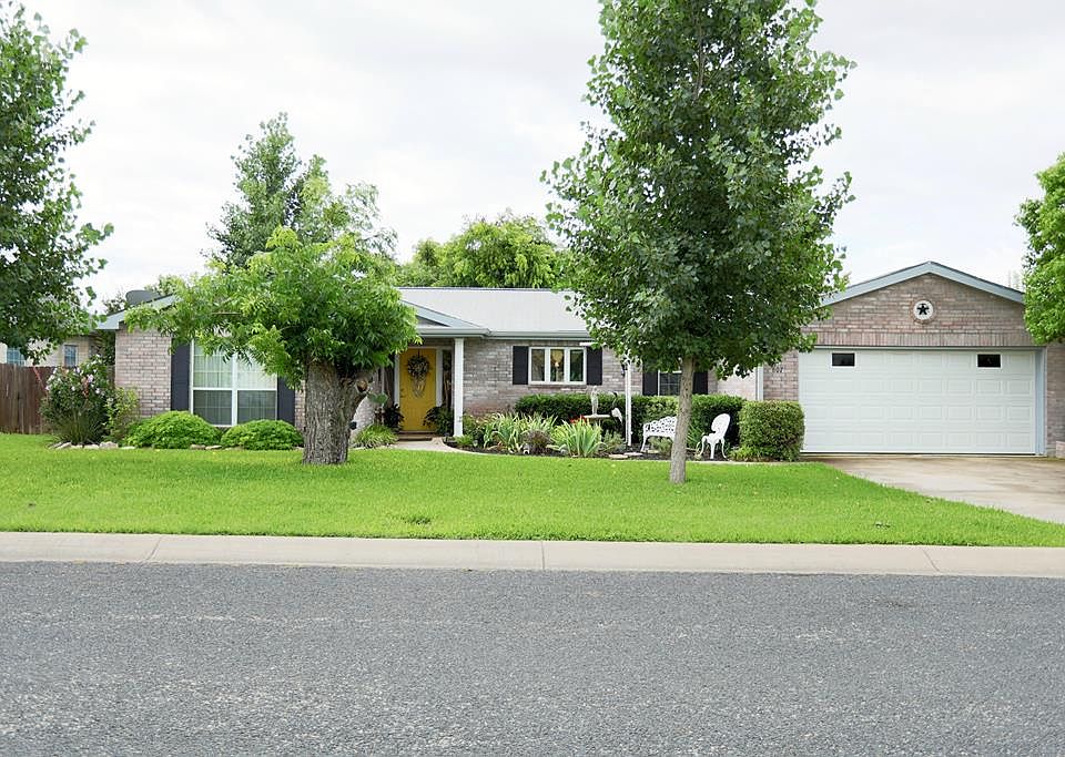 1st image of 607 Prickly Pear Ct