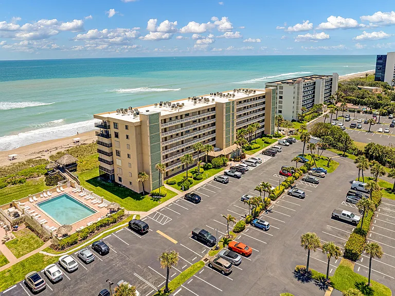 10200 S Ocean Dr #104 — Photo 32