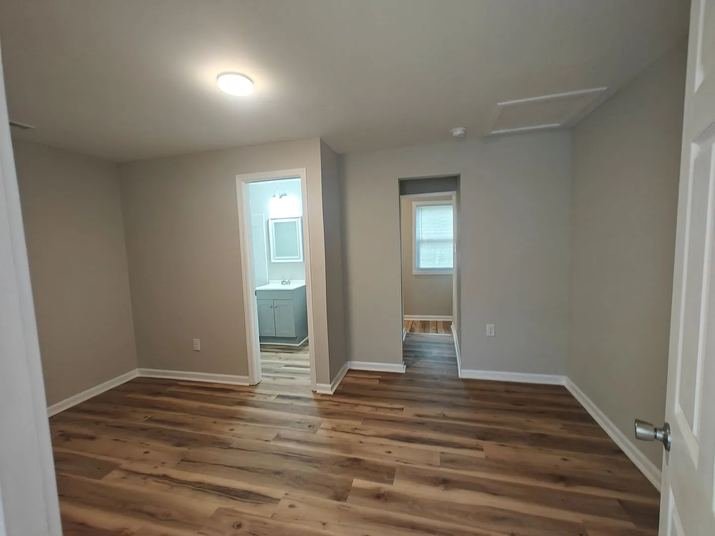 2 bedroom home — Photo 3