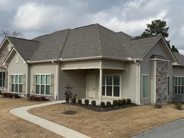 292 Mountain Terrace Cir, Maumelle, AR 72113