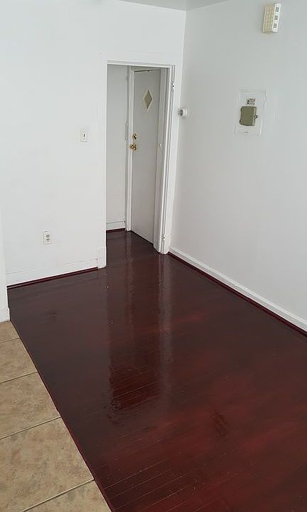 2nd image of 2000 N 61st St Rear 2R