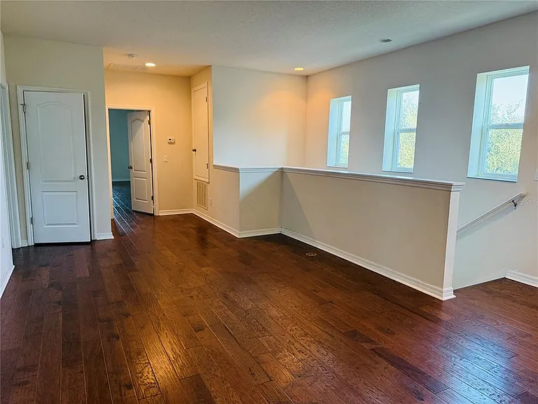 5923 Cypress Hill Rd — Photo 11