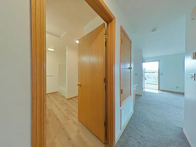 9 Michael Grove Ave — Photo 13