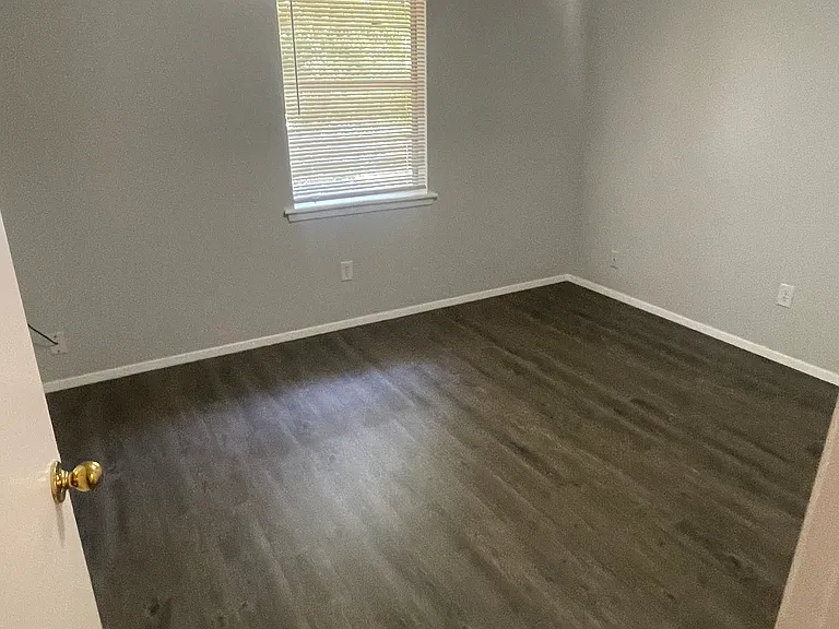 503 Tammy Lynn Dr #3 — Photo 10