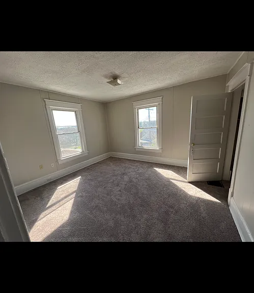 2125 Orange Ave NW — Photo 6