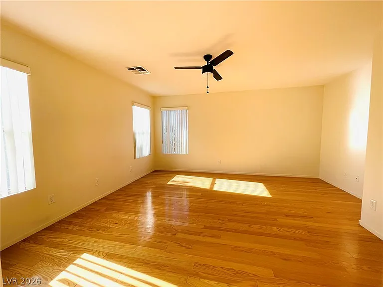 6055 Mild Wind St — Photo 16