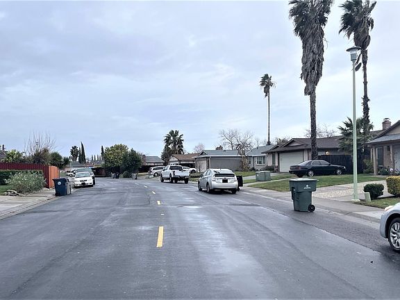 4th image of 7491 Mandy Dr