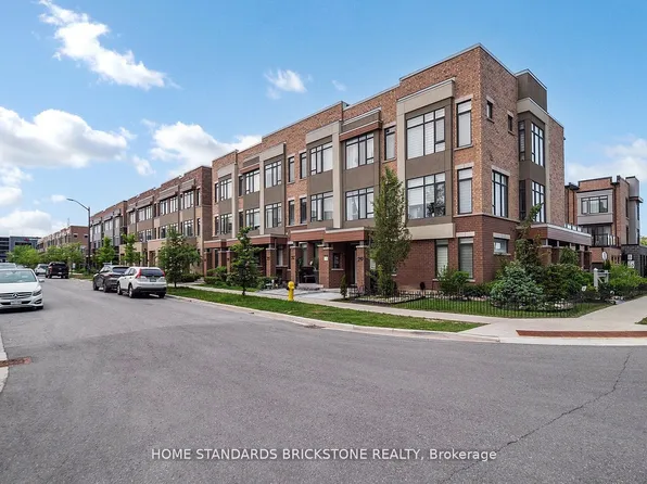 215 Salterton Cir, Vaughan, ON L6A 4Z2