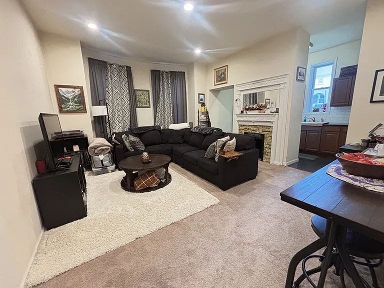 355 Stratford Ave #2 — Photo 4