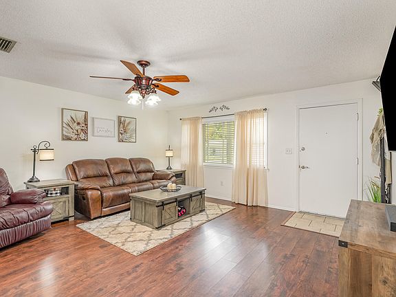 4th image of 2390 Florida Ave