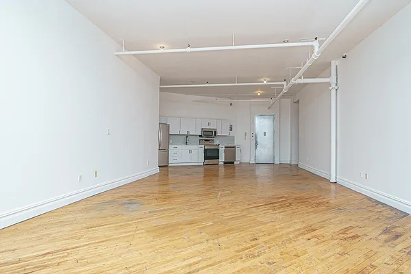 Rented by MySpaceNYC | media 4