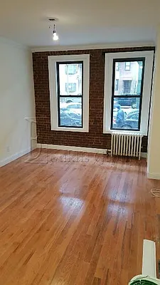 Rented by Bouklis Group | media 89