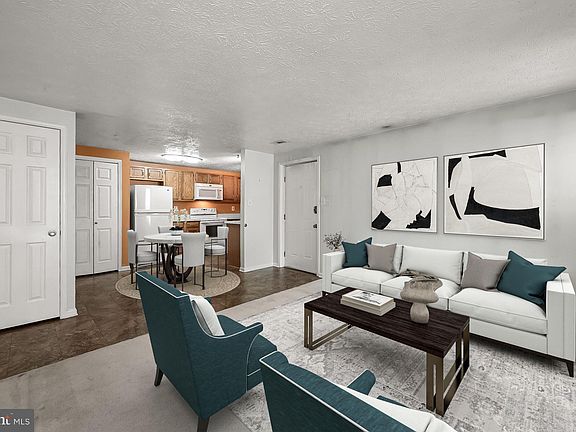 4th image of 11540 Little Patuxent Pkwy Unit 103