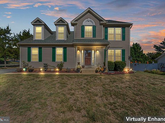 4th image of 6417 Basil Ct
