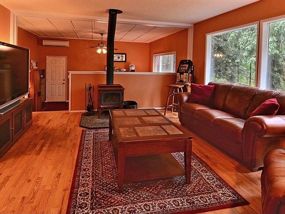 2nd image of 6107 Artondale Dr NW