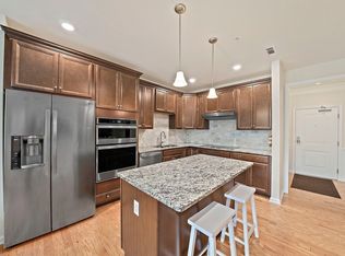 2310 Pennington Dr #2310, Walpole, MA 02081