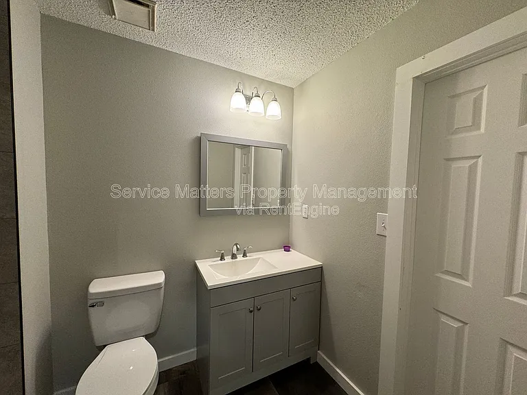 485 N Fairfield Dr #F — Photo 10