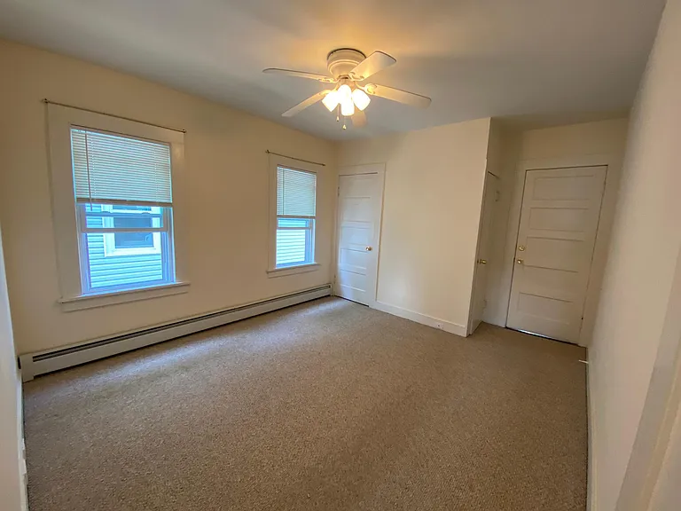536 Midland St #536 — Photo 9