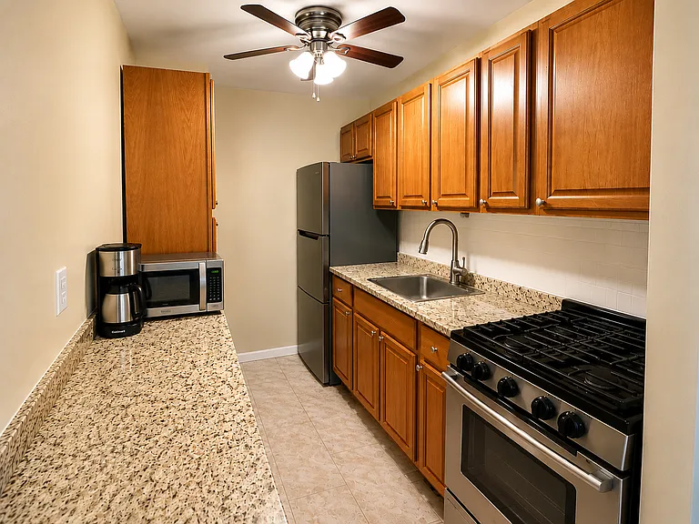 86-29 155th Ave #6H — Photo 2