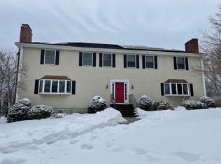 4 Indiana Ave, Woburn, MA 01801