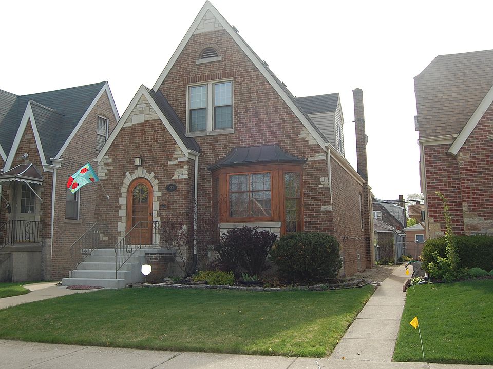 1st image of 1638 N Natoma Ave