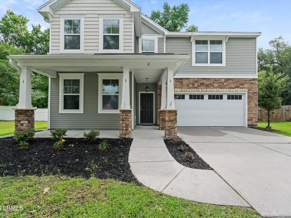 8 Cedar Creek Cir, Beaufort, SC 29906
