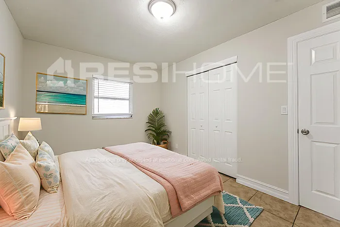 948 Jasmine St — Photo 10