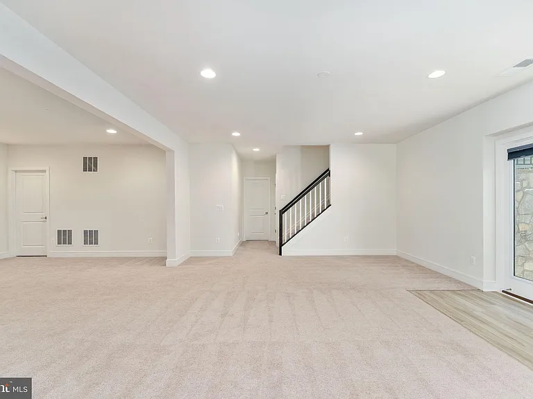23747 Alton Ridge Pl — Photo 68
