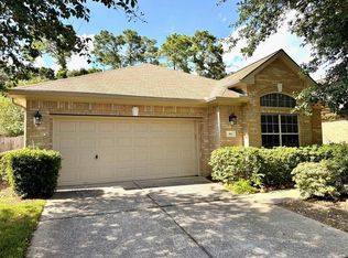 90 N Country Gate Cir, Conroe, TX 77384