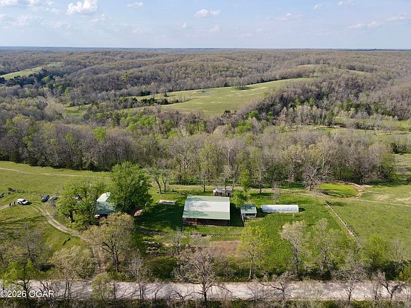 5th image of 2148 Farm Road 2187