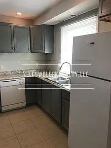 8207 Lydia Ave — Photo 6