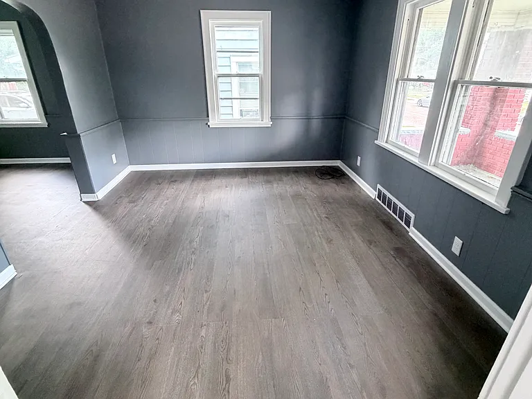 1627 Bryan Ave SW — Photo 8