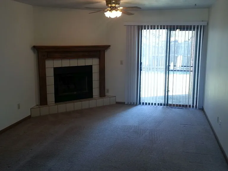 4116 S Miranda Ct — Photo 2