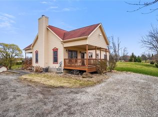 2040 Swartz Rd, Mogadore, OH 44260