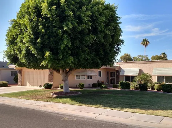 10206 W Pineaire Dr, Sun City, AZ 85351