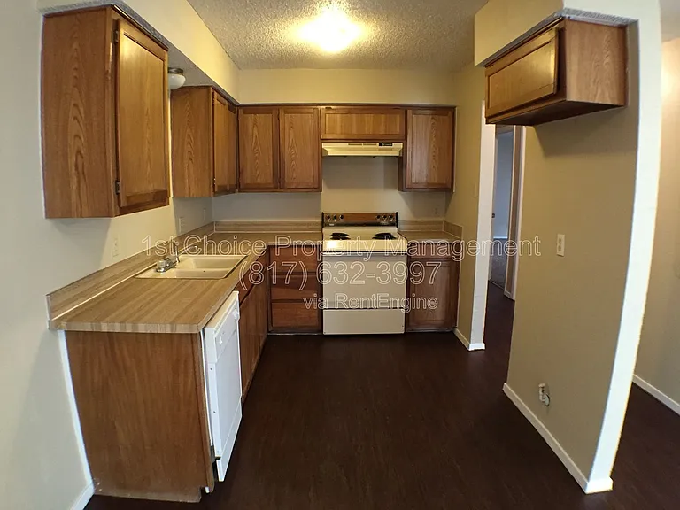 6539 Central Ave — Photo 7