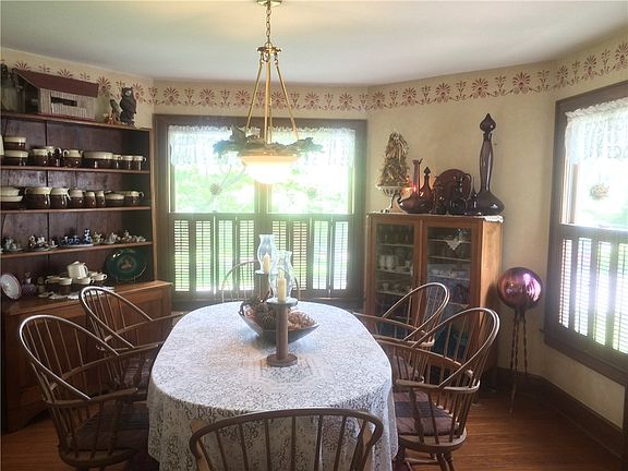 3rd image of 8620 Seaward Ln