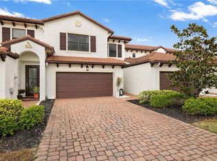 7887 Bristol Cir, Naples, FL 34120