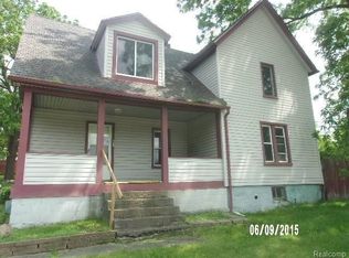 720 University Dr #1, Pontiac, MI 48342