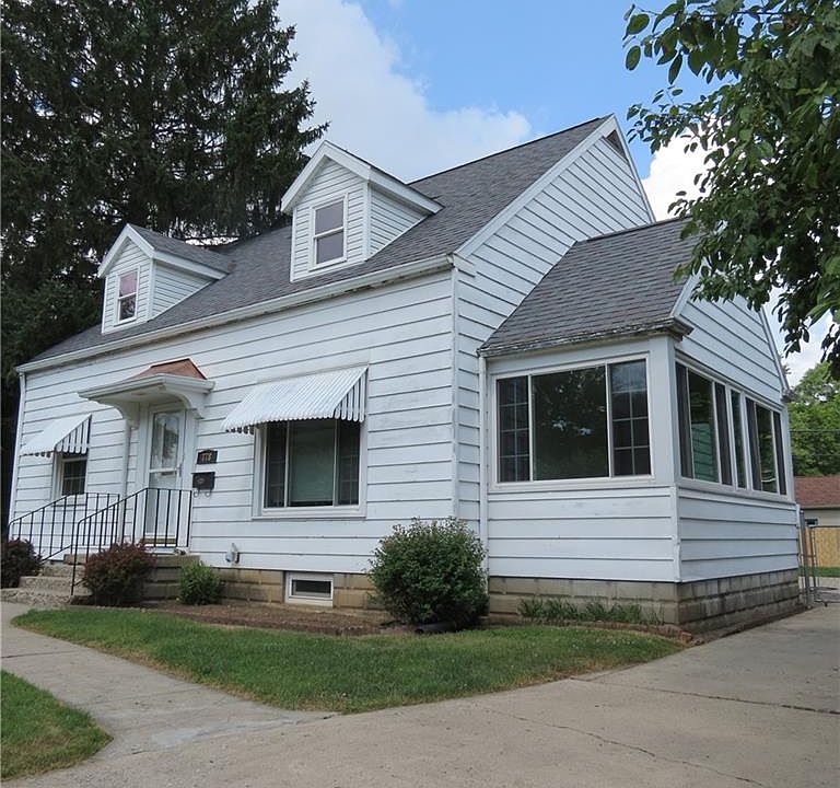 1st image of 778 Johnston Dr